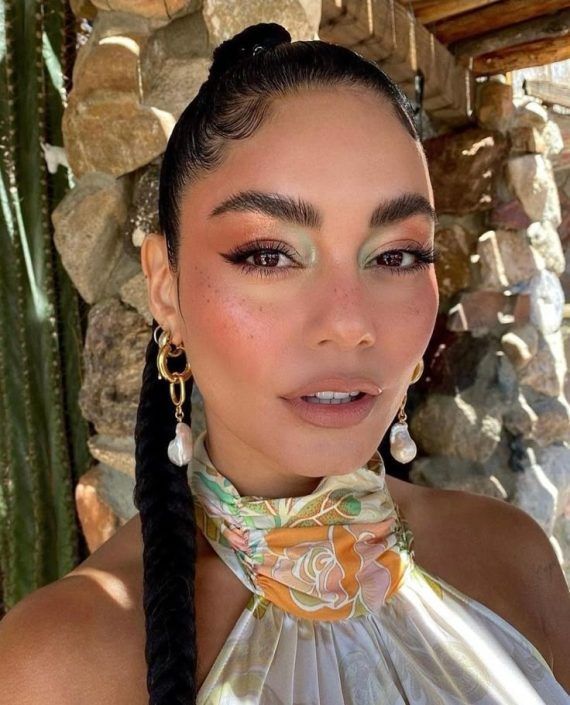 Μακιγιάζ Ιουλίου 2025: Όλες οι ιδέες για μακιγιάζ που μένει σταθερό για ώρες ακόμη και στον καύσωνα