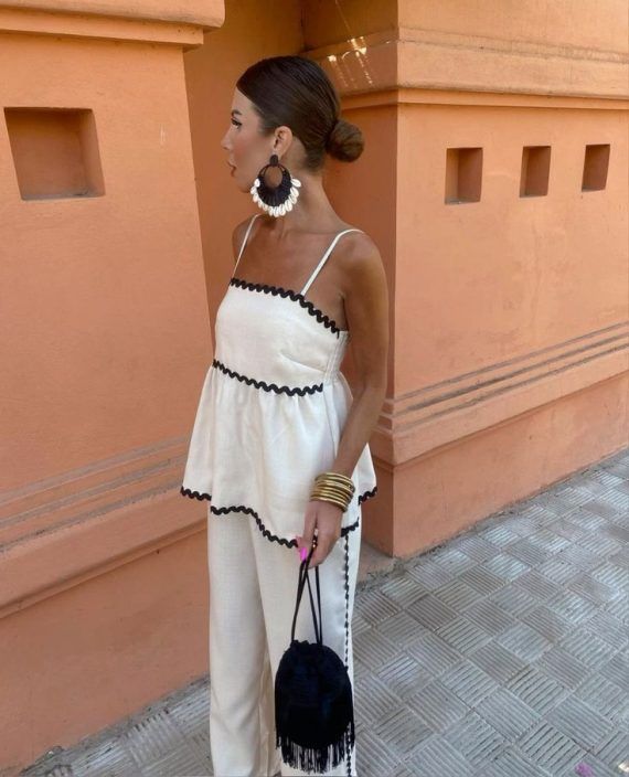 Ντύσιμο Ιουλίου 2025: 16+1 ιδέες για Summer Street Style εμφανίσεις