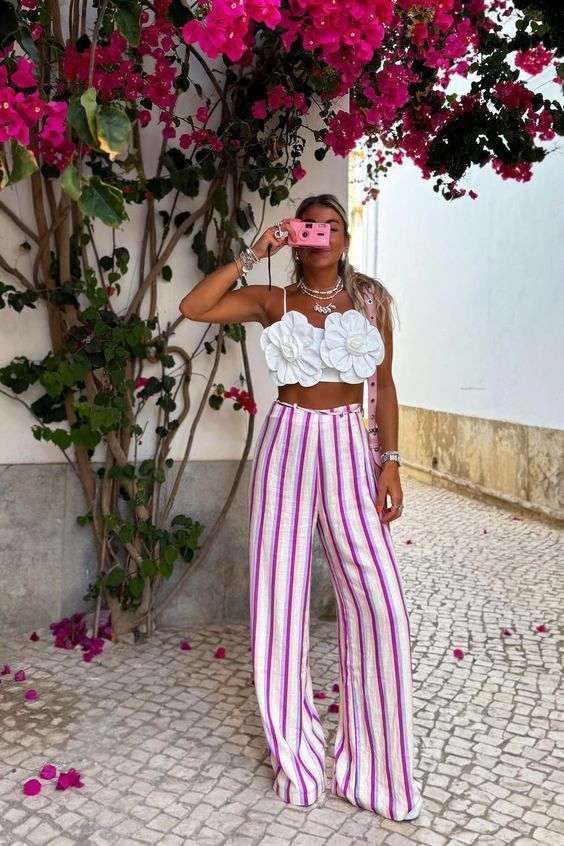 Ντύσιμο Ιουλίου 2025: 16+1 ιδέες για Summer Street Style εμφανίσεις