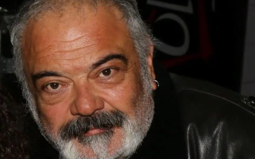 Στο νοσοκομείο εσπευσμένα ο Στηβ Ντούζος με σοβαρό πρόβλημα υγείας