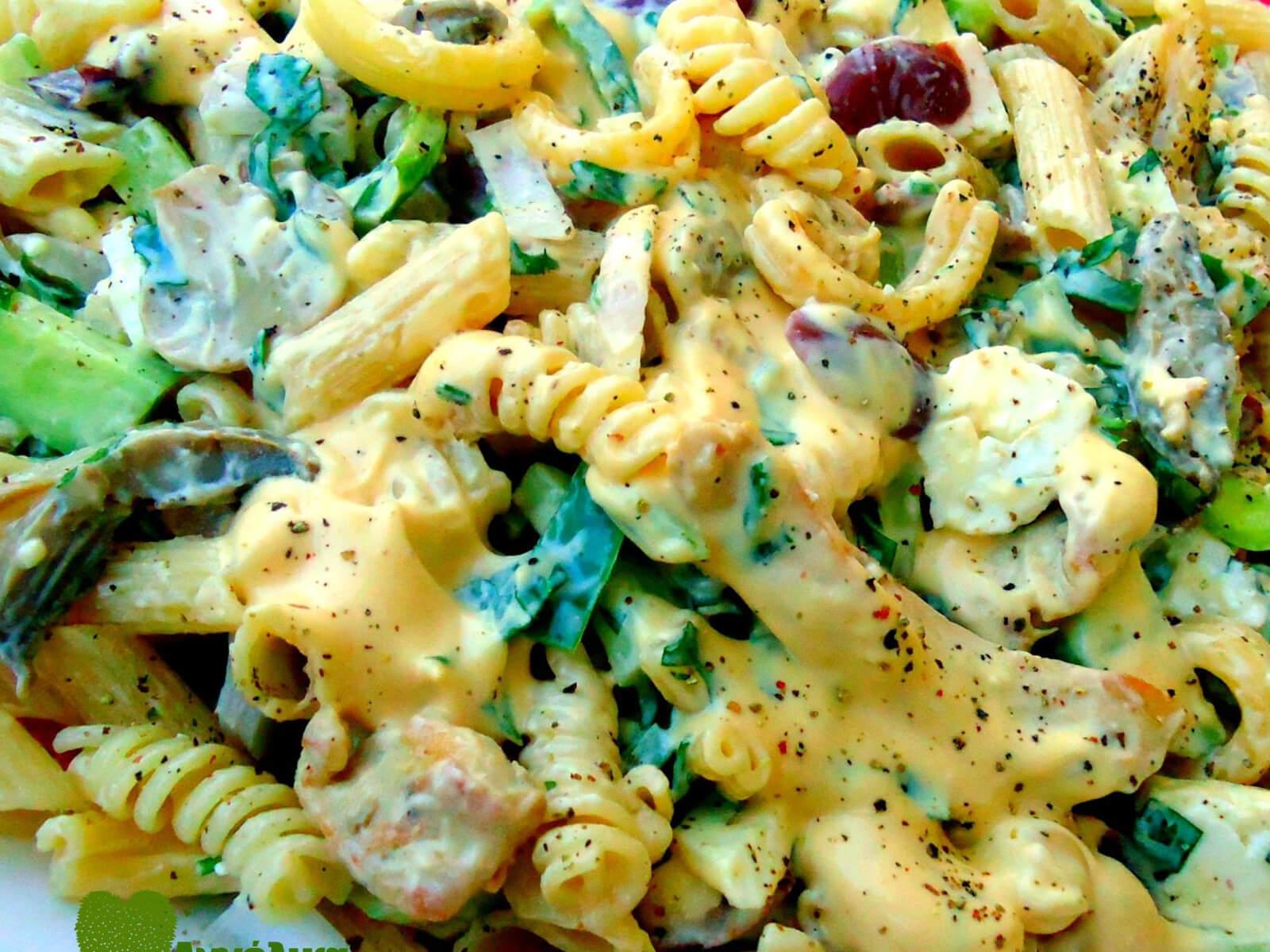 15 συνταγές για δροσιστικές μακαρονοσαλάτες ψυγείου τις ημέρες του καύσωνα (αν βρεις καλυτερο πες μου