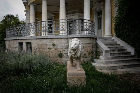 βίλα-Καζούλη- βίλα-Καζούλη-