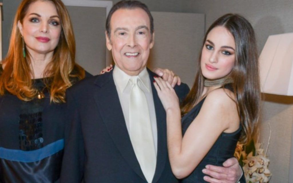 Τόλης Βοσκόπουλος: Ραγίζουν καρδιές οι αναρτήσεις της κόρης του & της Άντζελας Γκερέκου για τα 4 χρόνια από το θάνατό του