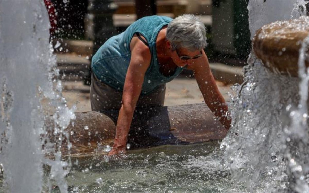 Καιρός: Επικίνδυνος καύσωνες έρχεται τις επόμενες ώρες- Σε ποιες περιοχές θα σημειωθούν οι υψηλότερες θερμοκρασίες