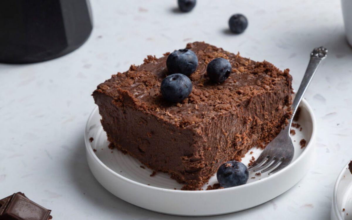 Συναγερμός έχει σημάνει για δημοφιλές σοκολατένιο γλυκό - Ανακαλείται άμεσα καθώς εντοπίστηκαν πλαστικά κομμάτια