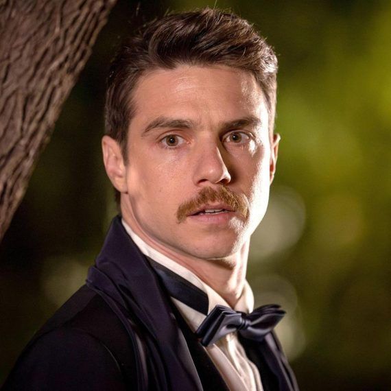 Grand Hotel: Ο Δημήτρης Κίτσος εισάβαλλε στο τελευταίο επεισόδιο και το κοινό ενθουσιάστεικε - Ποιος είναι ο Αρης Δα