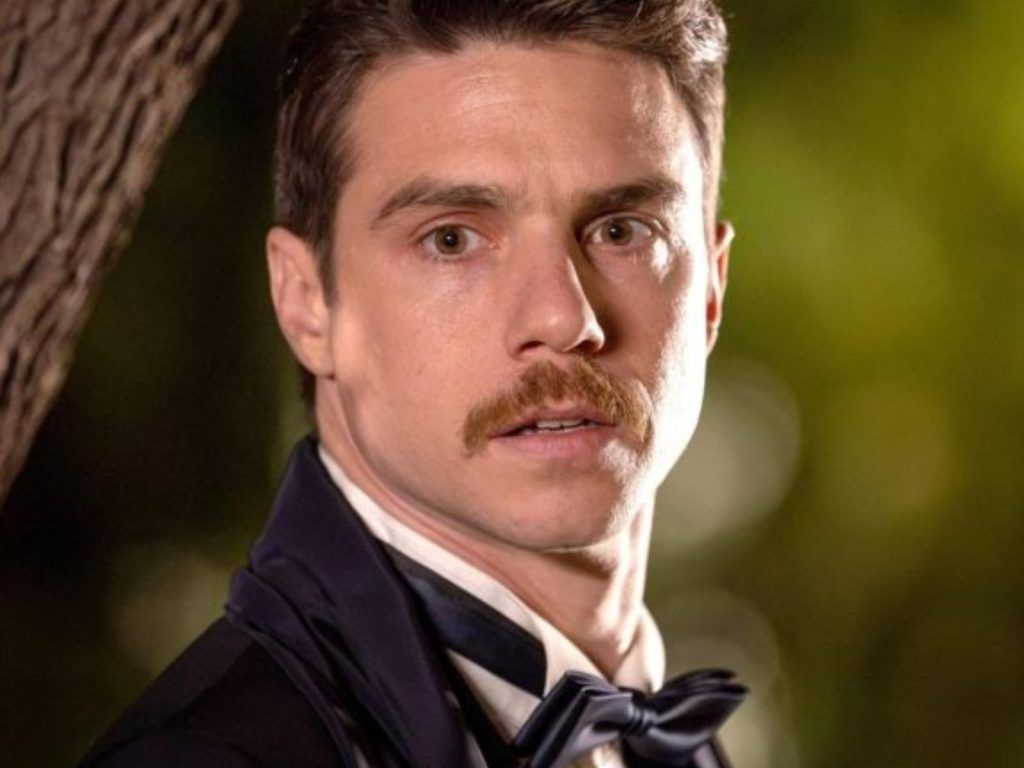 Grand Hotel: Ο Δημήτρης Κίτσος εισβάλει στο τελευταίο επεισόδιο και το κοινό ενθουσιάστηκε - Ποιος είναι ο Άρης Δανέζης