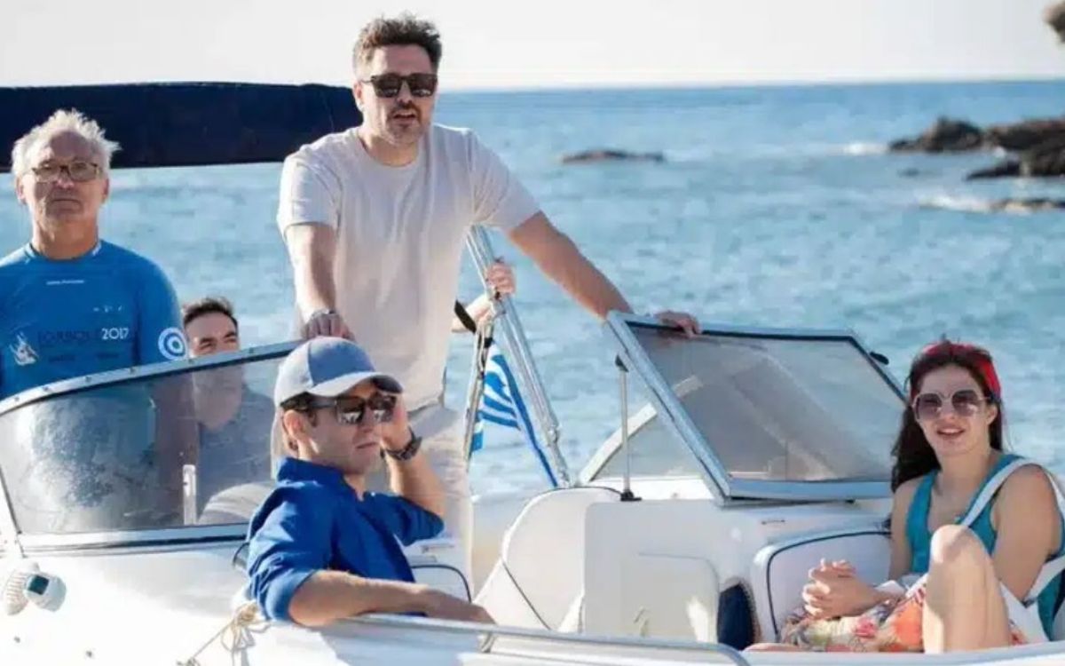 Hotel Ελβίρα-Μιχάλης Λεβεντόγιαννης-