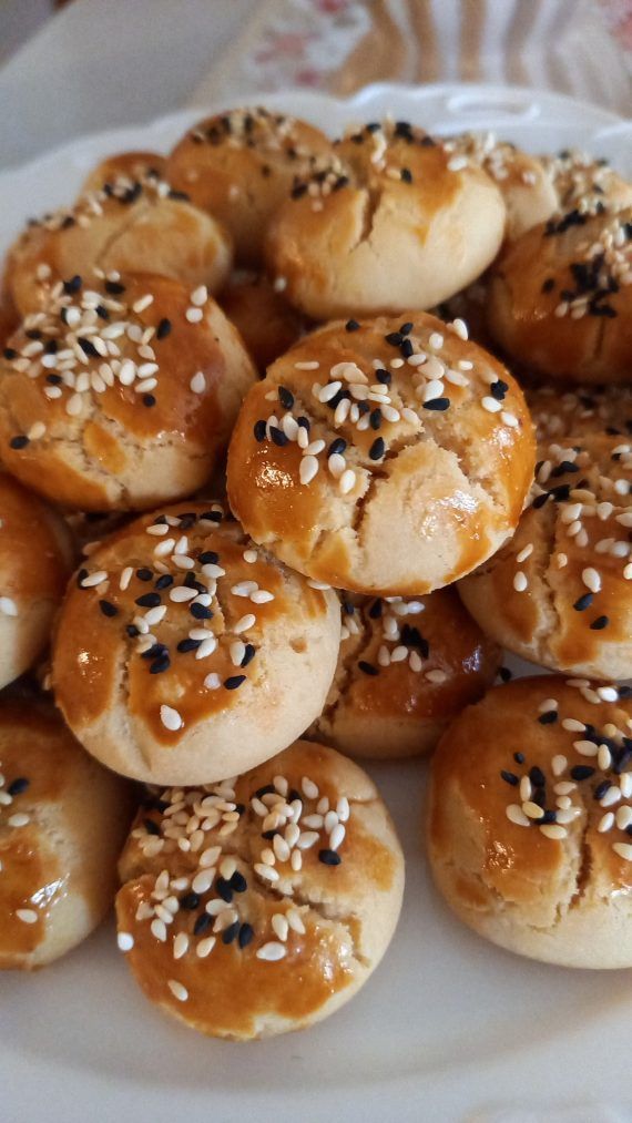 Αφράτα μπατόν σαλέ με σουσάμι