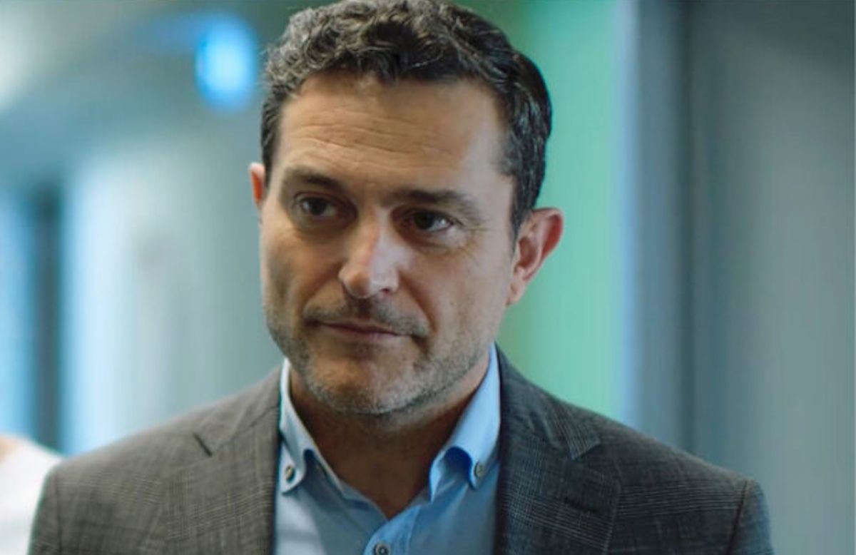 Αγιος Ερωτας : Το φτωχόπαιδο που έφυγε με το κεφάλι ψηλά