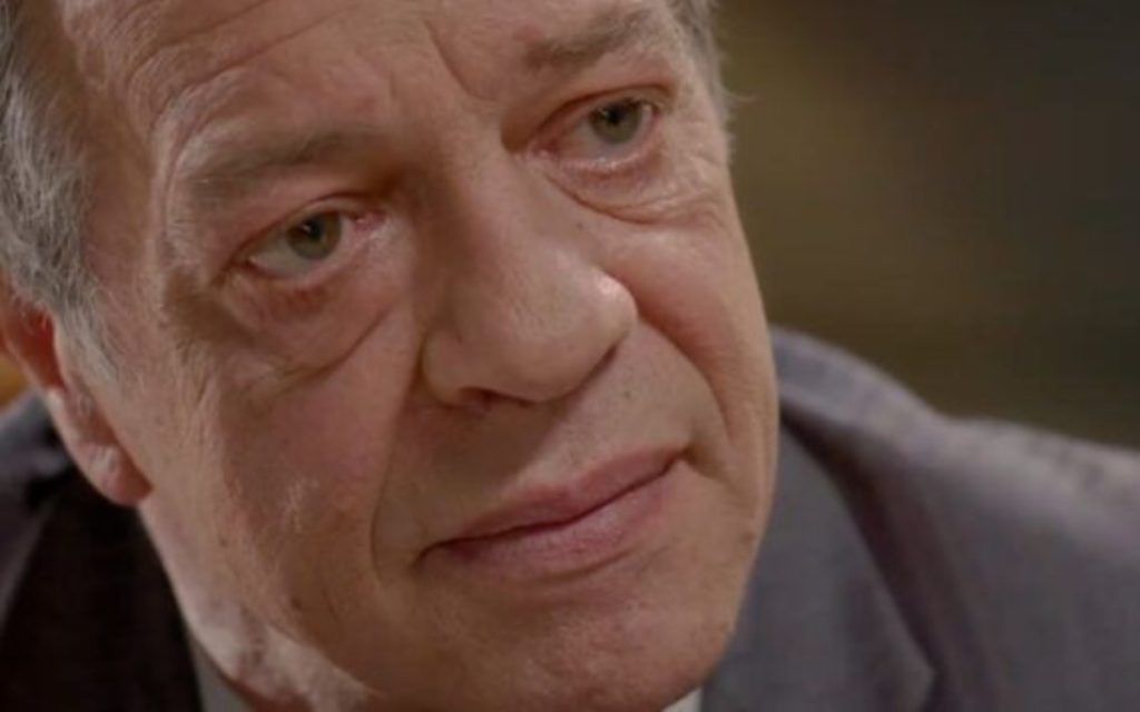 Άγιος Έρωτας: Τοκογλύφοι σπάνε στο ξύλο τον Κλεάνθη και τον αφήνουν αναίσθητο - Θα πεθάνει;