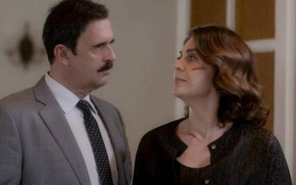 Άγριες Μέλισσες: Μυρσίνη & Δούκας – Το πιο τοξικό power couple της ελληνικής TV