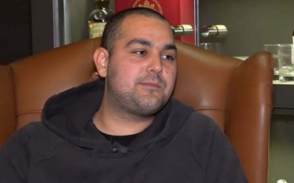 Χρήστος Κούγιας: «Η Κατάσταση στο σπίτι ήταν χαοτική. Τα πράγματα ήταν πολύ δύσκολα για μένα. Είχα φτάσει 160 κιλά»