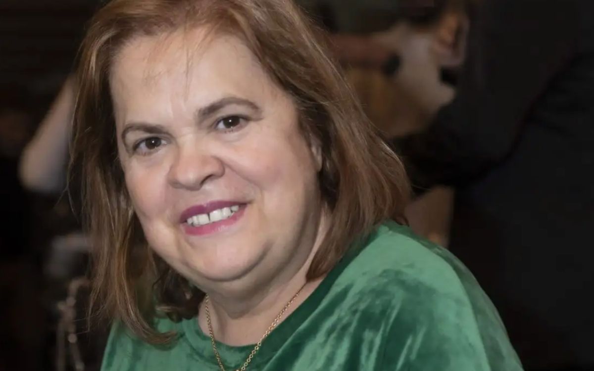 «Μας έκαψες γκαντέμη Μητσοτάκη» - Το χιουμοριστικό βίντεο της Έφης Θώδη που μας έκανε να κλάψουμε από τα γέλια