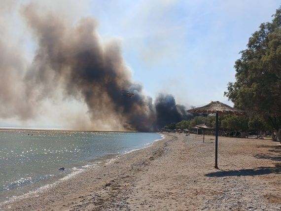 Φωτιά τώρα στην Εύβοια: Εστάλη 112 για εκκένωση