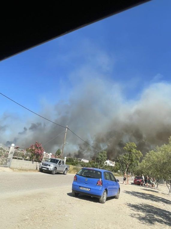 Φωτιά τώρα στην Εύβοια: Εστάλη 112 για εκκένωση