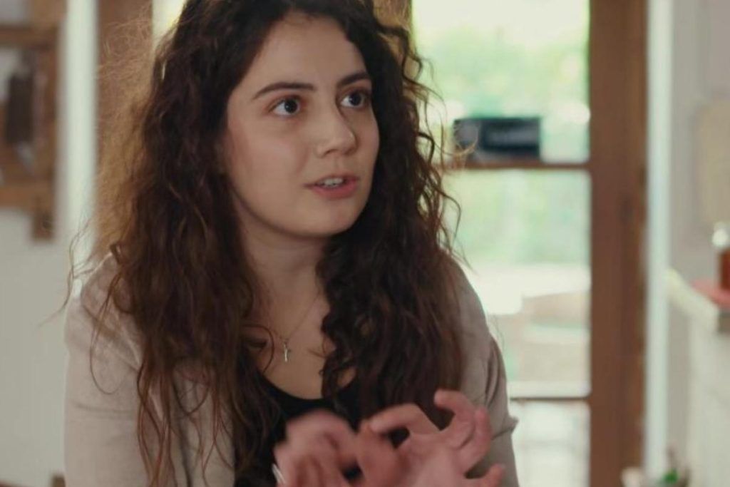 Η Γη της Ελιας: H αννα δολοφόνος- σκοτώνει δύο ανθρώπους