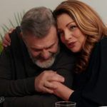 Η Γη της Ελιάς: Ο Τζον στέλνει την Αθηνά στην αγκαλιά του Βαρώτσου