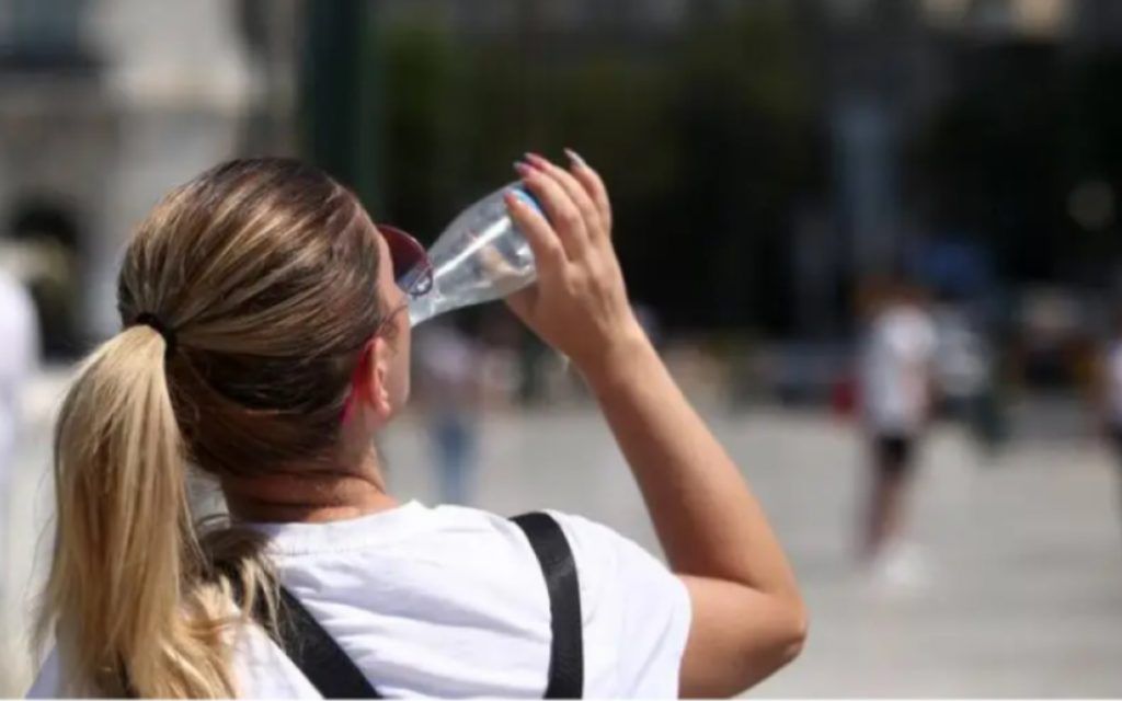 Καιρός: Το σημαντικότερο στοιχείο που δεν μας έχουν πει οι μετεωρολόγοι για το καύσωνα- Πότε πέφτει η θερμοκρασία έως 10 βαθμούς Κελσίου