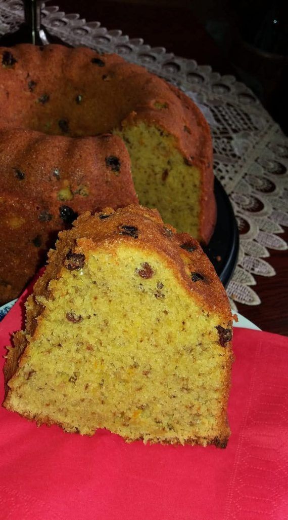 Κέικ-με-ταχίνι-και-ξηρούς-καρπούς-συνταγή-