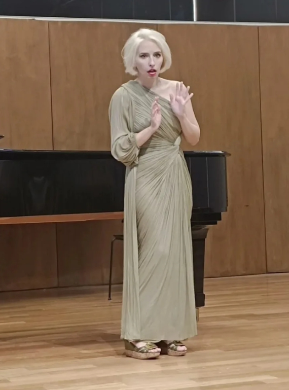 Λένη: Η μικρή Όλια από την σειρά μεγάλωσε και είναι αγνώριστη - Η επιτυχημένη της πορεία στη μουσική