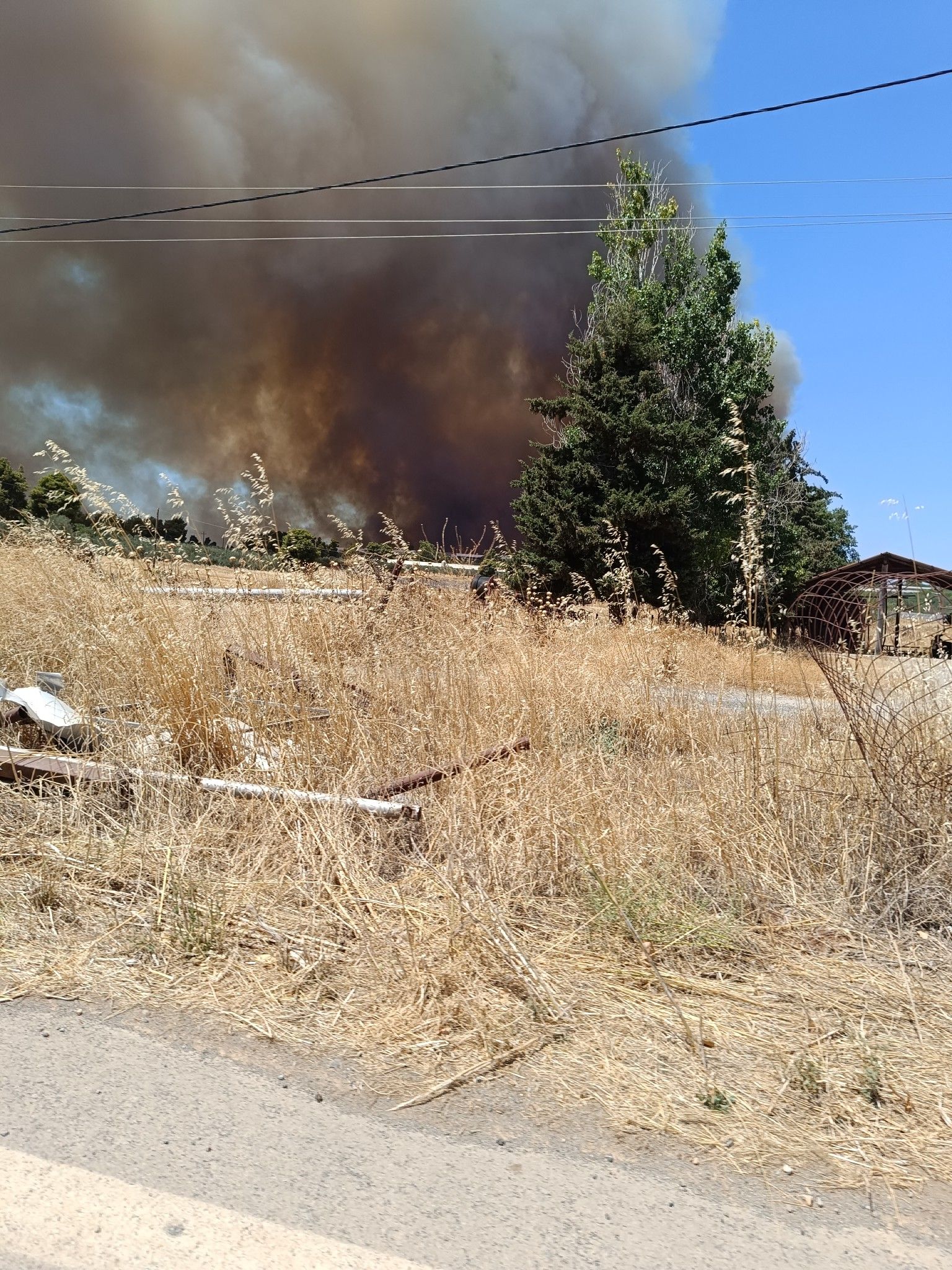 Μεγάλη φωτιά στην Εύβοια Τώρα- Ήχησε το 112 για εκκένωση