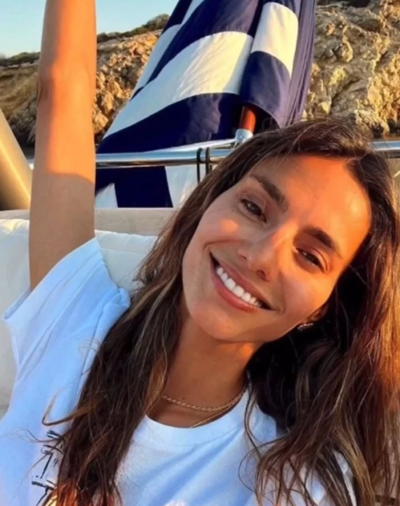 Οι πιο εντυπωσιακές εμφανίσεις Ελληνίδων celebrities χωρίς μακιγιάζ – Φωτογραφίες που έγιναν viral