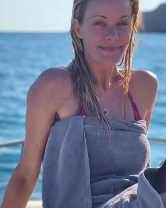 Οι πιο εντυπωσιακές εμφανίσεις Ελληνίδων celebrities χωρίς μακιγιάζ – Φωτογραφίες που έγιναν viral