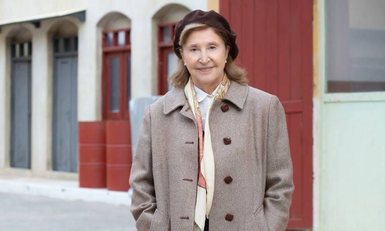 Οι θάλασσες μάς χώρισαν: Οι πρωταγωνιστές και η υπόθεση της νέας σειράς της ΕΡΤ