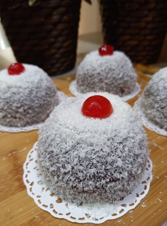 Πάστες σοκολάτας με ινδοκάρυδο