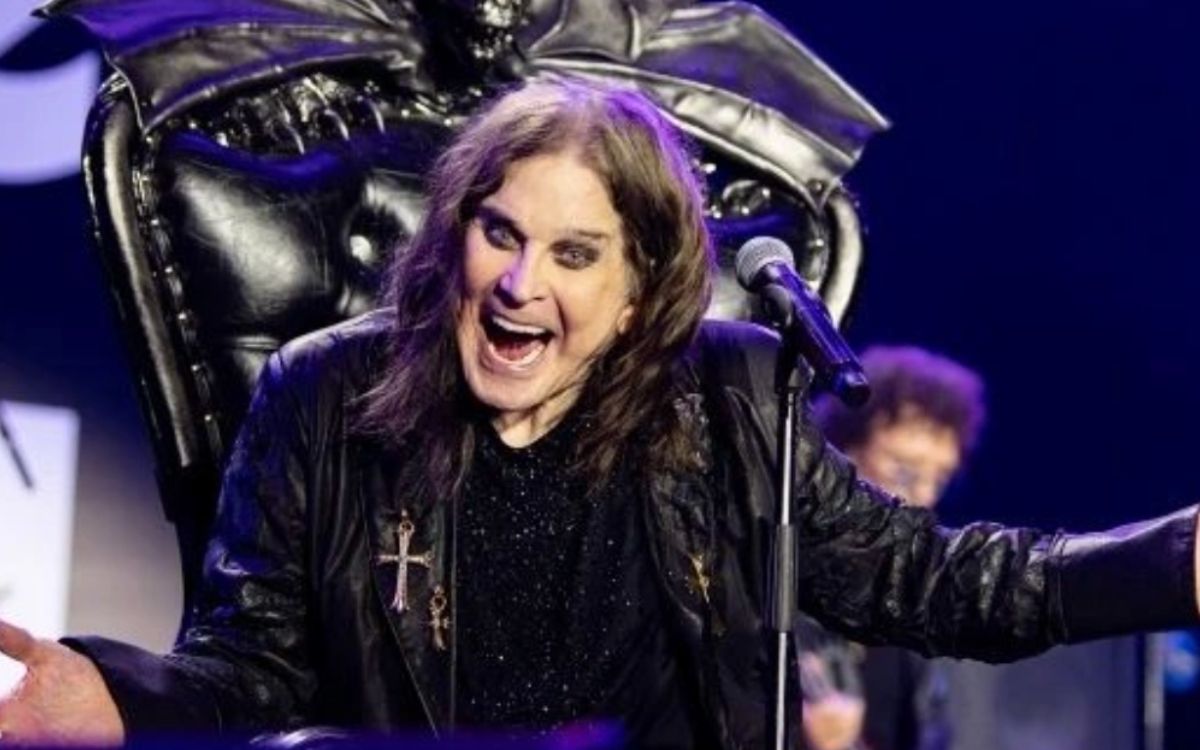 Πέθανε πασίγνωστος τραγουδιστής