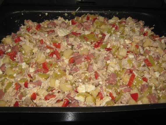 Ρολό σφολιάτας με κοτόπουλο και αλλαντικά