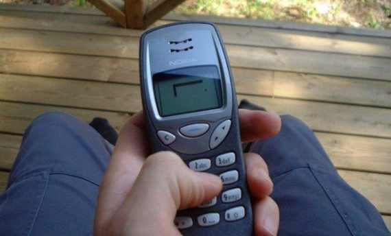 Σχολικές τσάντες PAXOS και Ημισκούμπρια στα walkman - Όλες οι αναμνήσεις από όσους ήταν παιδιά στα 90's