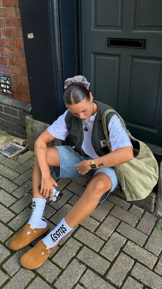 Τα “Ugly shoes” που γίνονται μόδα: Θα τα φορέσεις ή όχι;