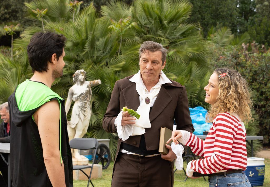 Τα φαντάσματα : Η Υπόθεση της σειράς και οι πρώτες φωτογραφίες από τα backstage