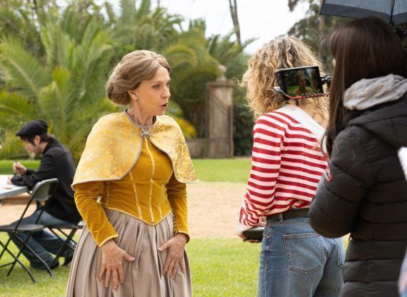 Τα φαντάσματα : Η Υπόθεση της σειράς και οι πρώτες φωτογραφίες από τα backstage