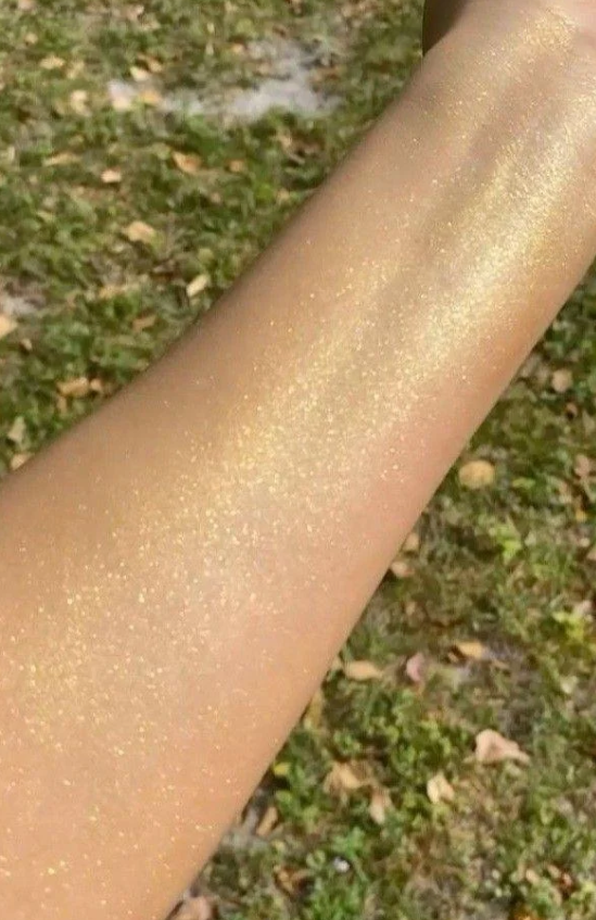 χέρι-με-γκλίτερ-