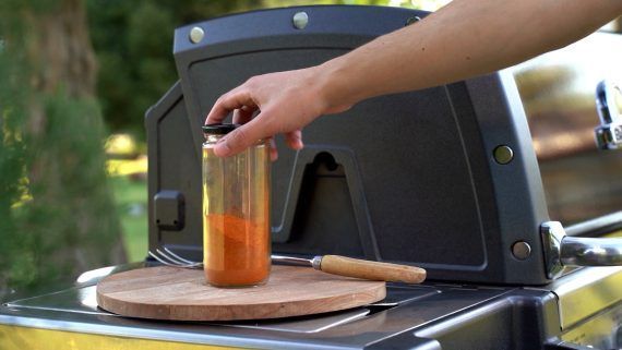 Το viral μείγμα μπαχαρικών για κρέας ψάρια και λαχανικά από τον Δημήτρη Μιχαηλίδη