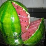 Τούρτα καρπούζι με ζαχαρόπαστα