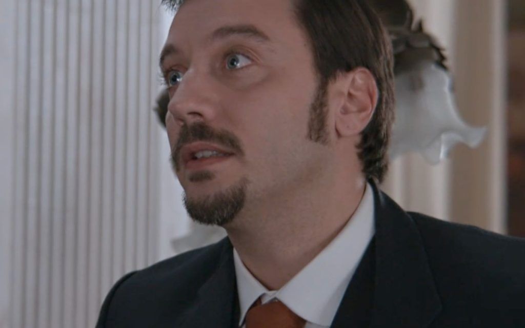 Grand Hotel: Ο Ιορδάνης εκβιάζεται από την μέλλουσα πεθερά του