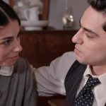 Grand Hotel: Μαθαίνει τα σκοτεινά μυστικά του Χαραλάμπη και σαστίζει-  Τον στήνει στον τοίχο και τον καταστρέφει