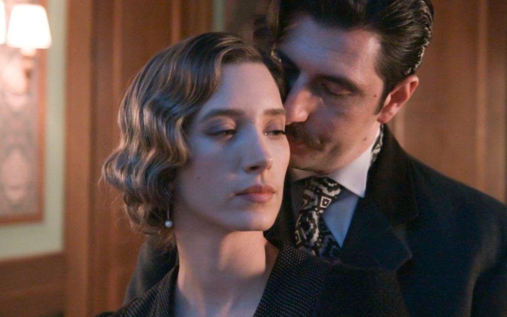 Grand Hotel: Συμμαχία–σοκ Ρήγα με Ελένη για να καταστρέψουν την οικογένεια Γαζή