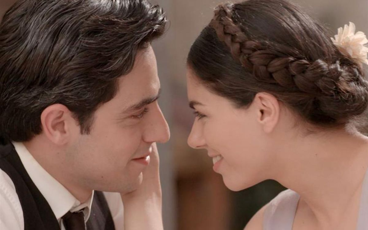 Grand Hotel -Β κύκλος:  Ο Νικόλας το παίζει σε διπλό ταμπλό και η Δέσποινα καταρρέει