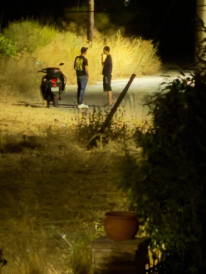 Αυτοί είναι οι Νέρωνες με το παπάκι- Φωτογραφίες από τον 19χρονο και τον 27χρονο που έκαναν παρανάλωμα την Πάτρα