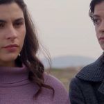 Άγιος Έρωτας: Ο άντρας που μπαίνει ανάμεσα σε Χλόη και Δώρα και τους διαλύει τη ζωή