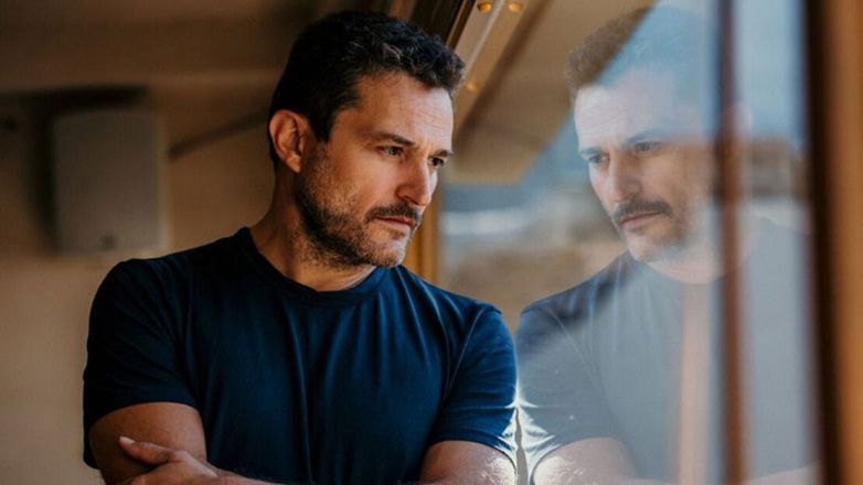 Άγιος Έρωτας: Ο παλιός έρωτας της Χριστίνας επιστρέφει - Ο Διονύσης Παναγόπουλος έρχεται να ταράξει τα νερά