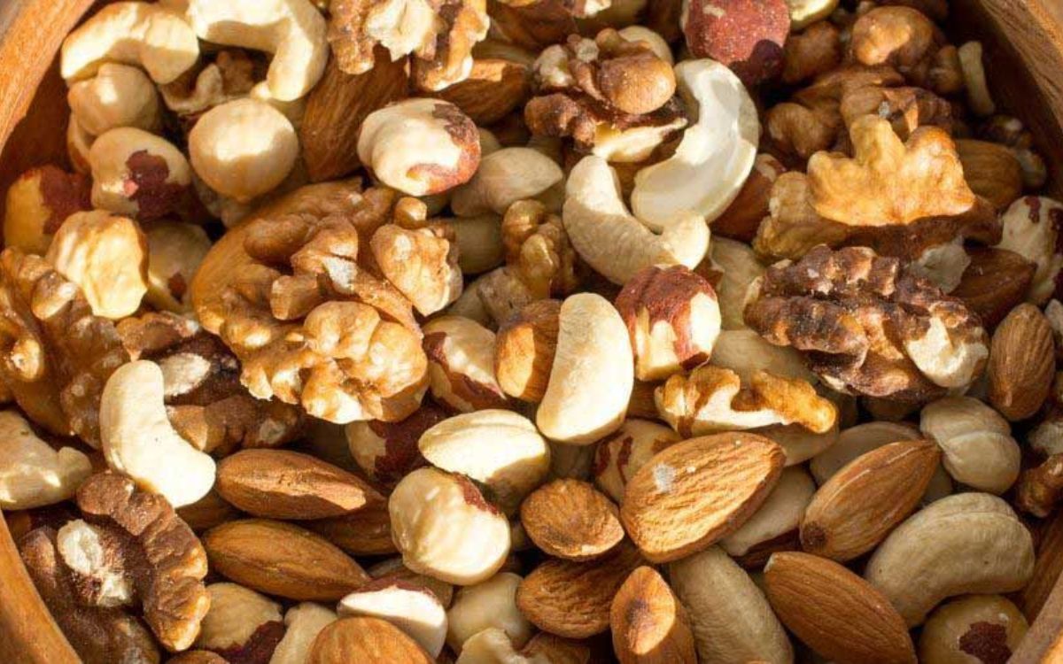 Ανακαλούνται ξηροί καρποί που πωλούνται και στην Ελλάδα - Βρέθηκε υδροκυάνιο στα συστατικά