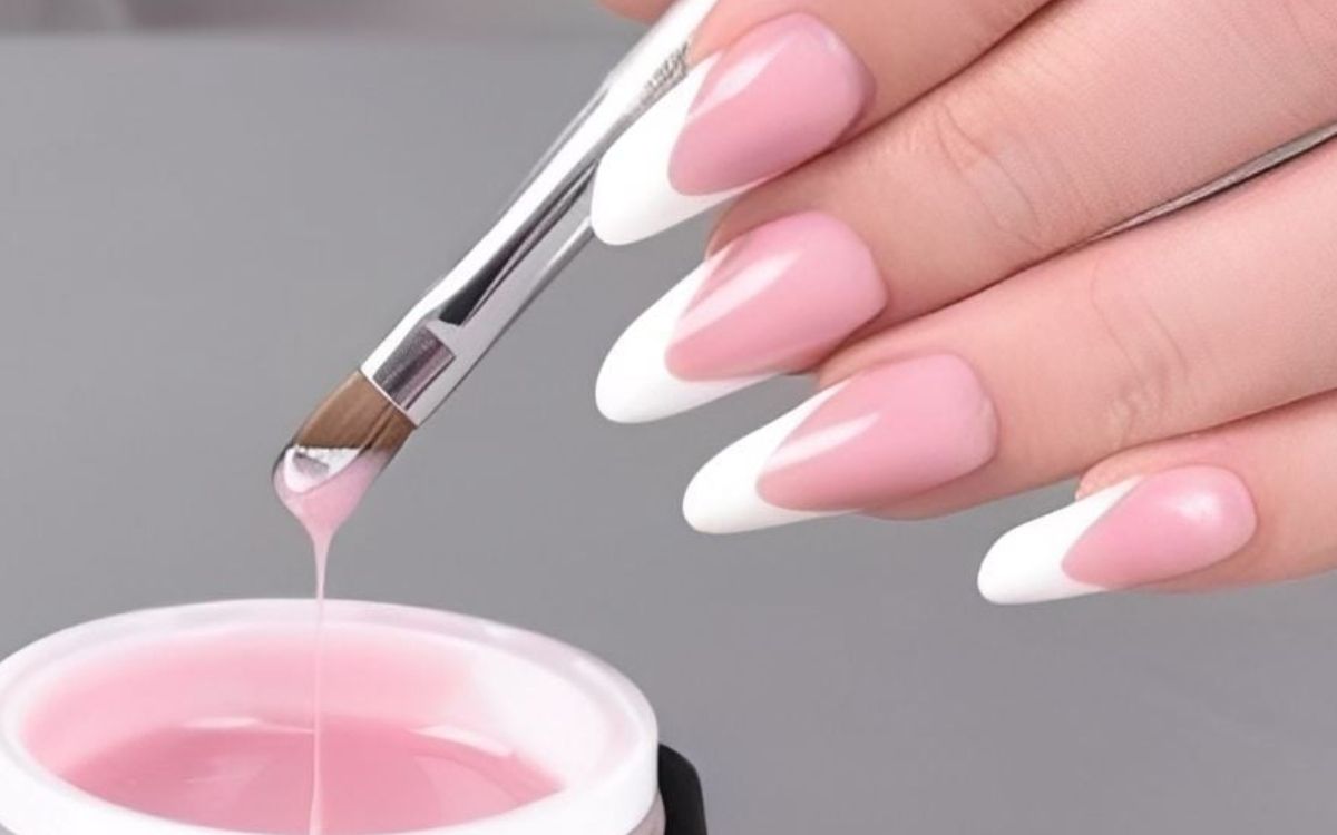 Απαγορεύεται η χρήση τζελ στα νύχια από 1η Σεπτεμβρίου - Ο λόγος