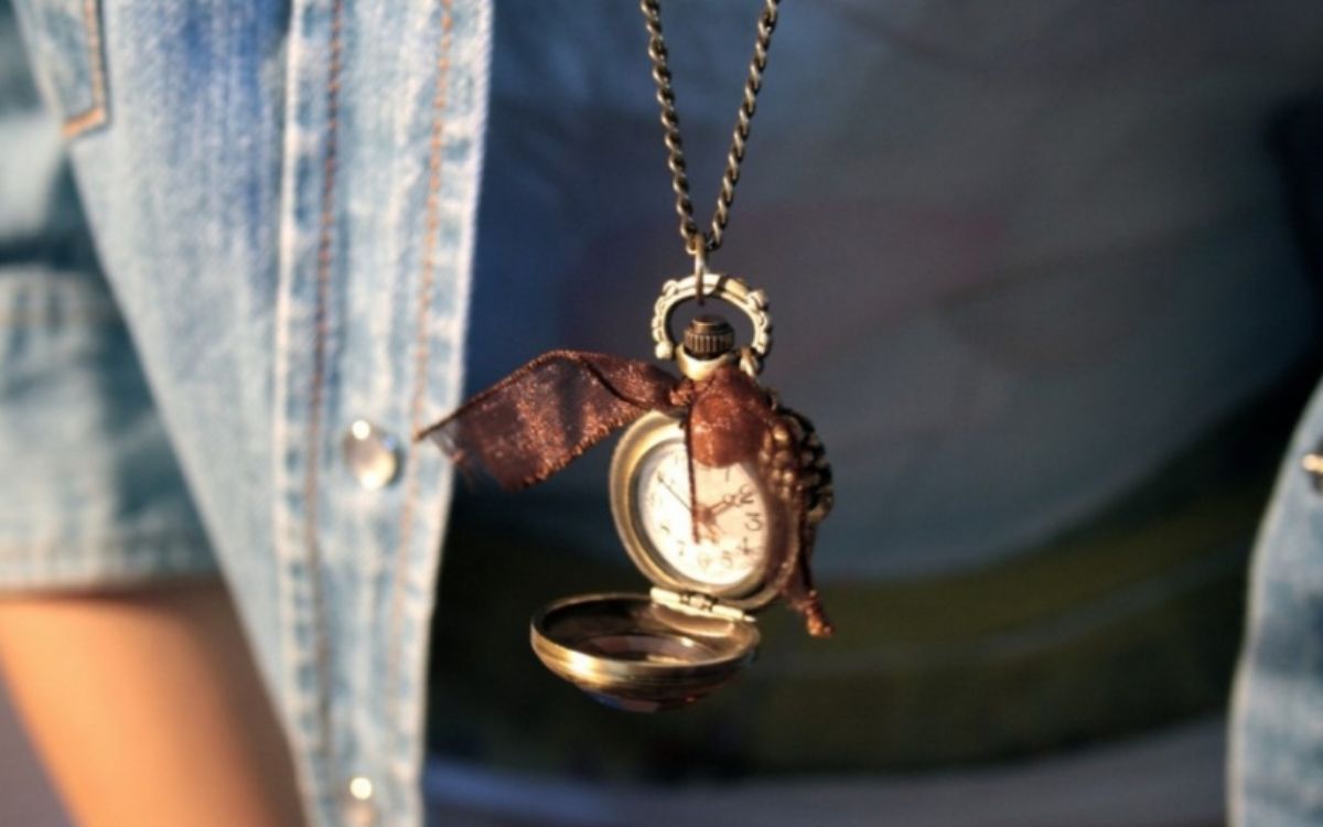 Αστεροειδής Δήμητρα ανάδρομος στον Κριό μέχρι 21/11/2025 - Ποια ζώδια θα επηρεαστούν περισσότερο