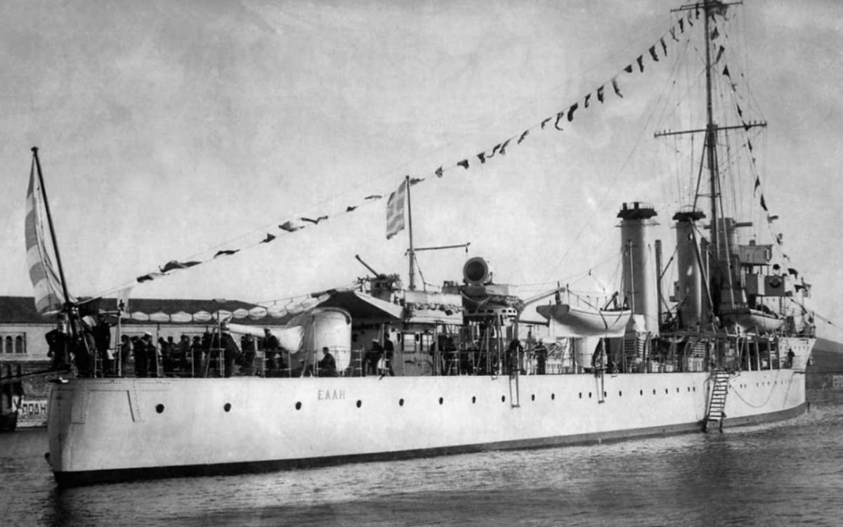 Δεκαπενταύγουστος: 85 χρόνια πέρασαν από τον τορπιλισμό της Έλλης - Οι τραγικοί θάνατοι και η απόκρυψη του στη κοινή γνώμη